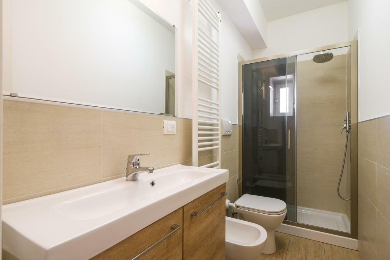 Primopiano - Melzo A Apartment Milano Ngoại thất bức ảnh
